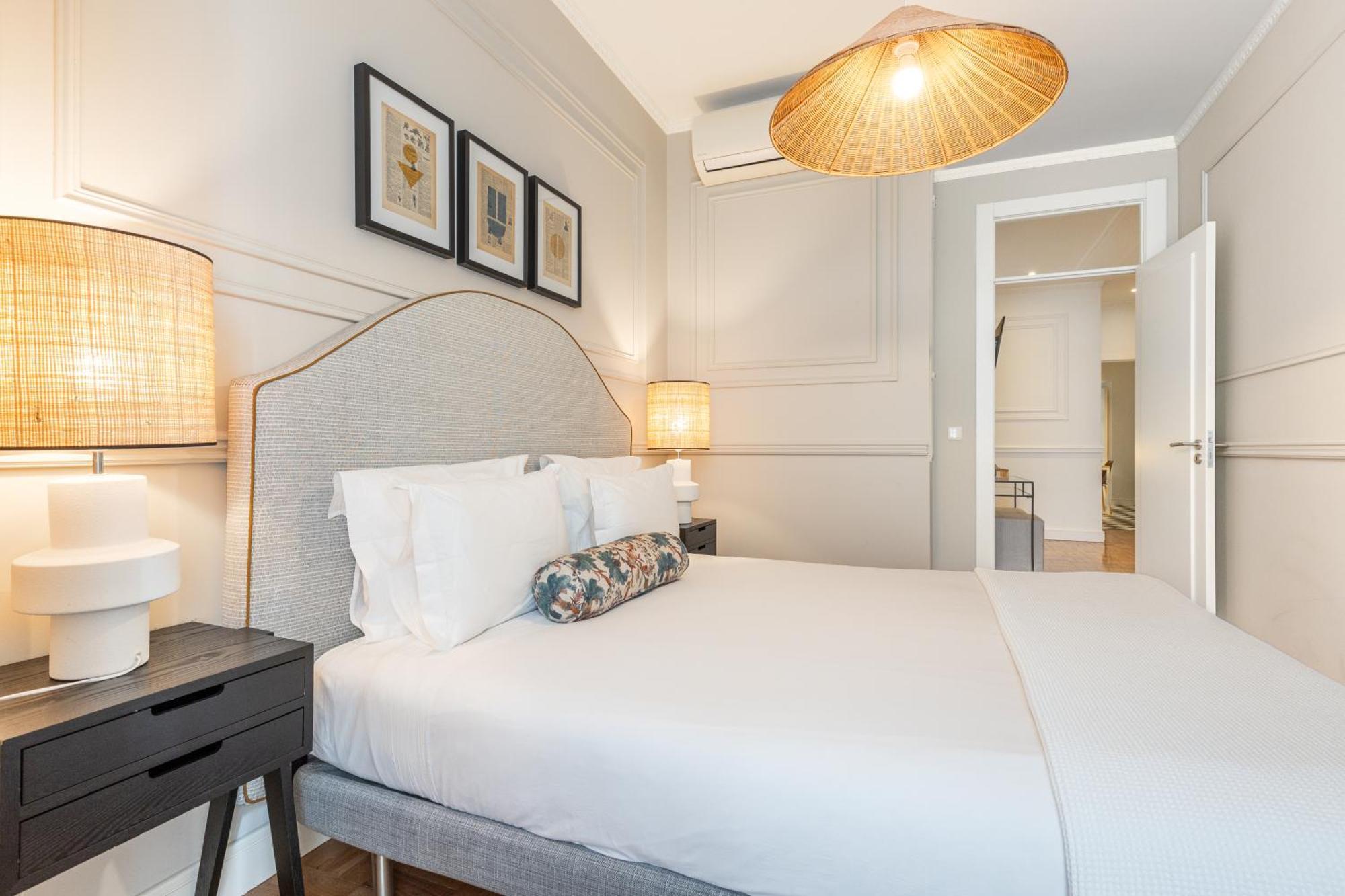 Two-Bedroom Deluxe Apartment