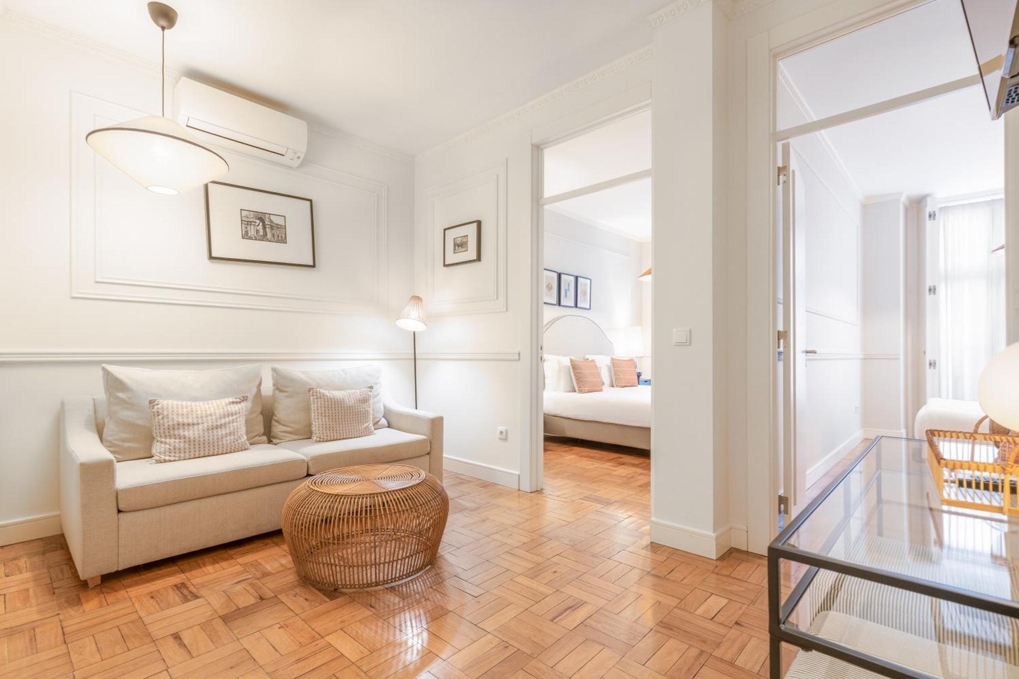 Two-Bedroom Deluxe Apartment